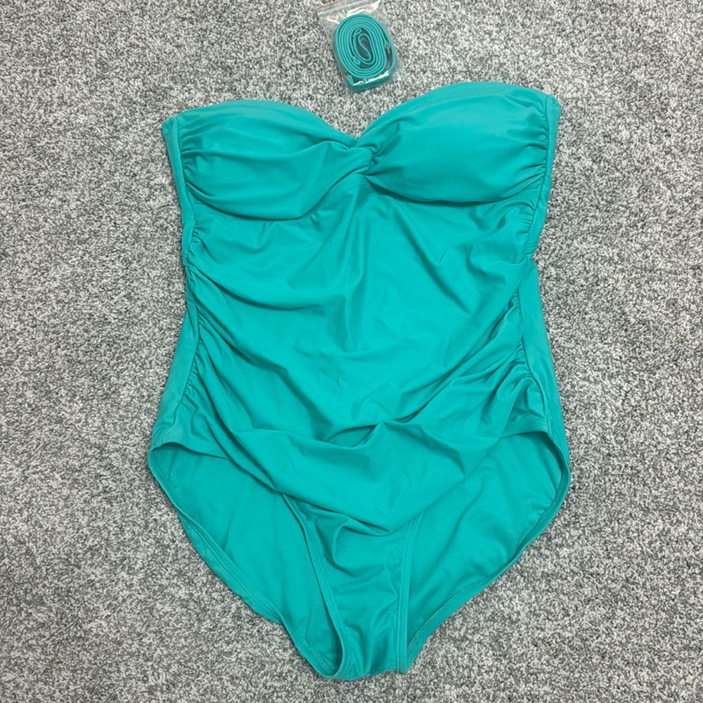 Strapless/ multi strap bathing suit